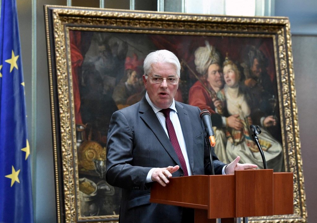 Újabb, a háborút aktívabban támogató diplomata borzolja a kedélyeket azzal, hogy európai nukleáris fegyverek telepítését sürgeti.