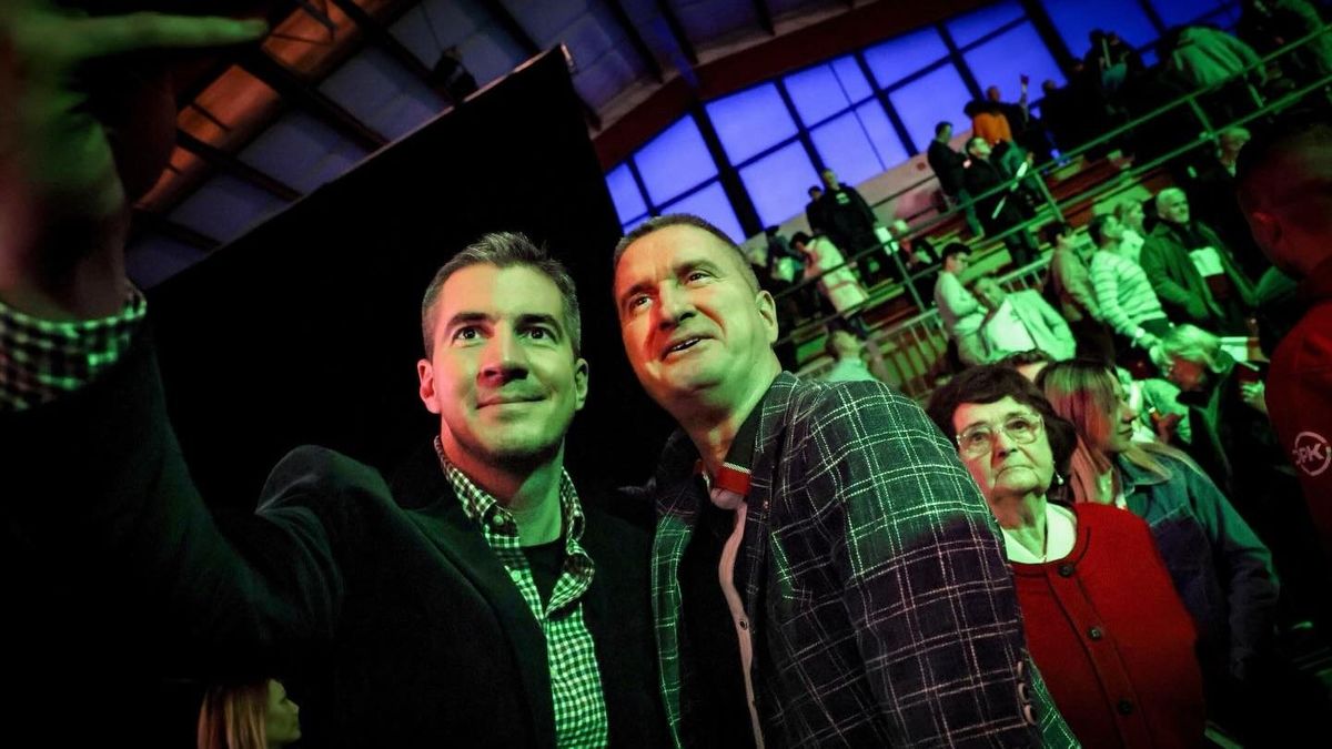 Kocsis Máté üzent a szegedi háborúellenes nagygyűlés előtt