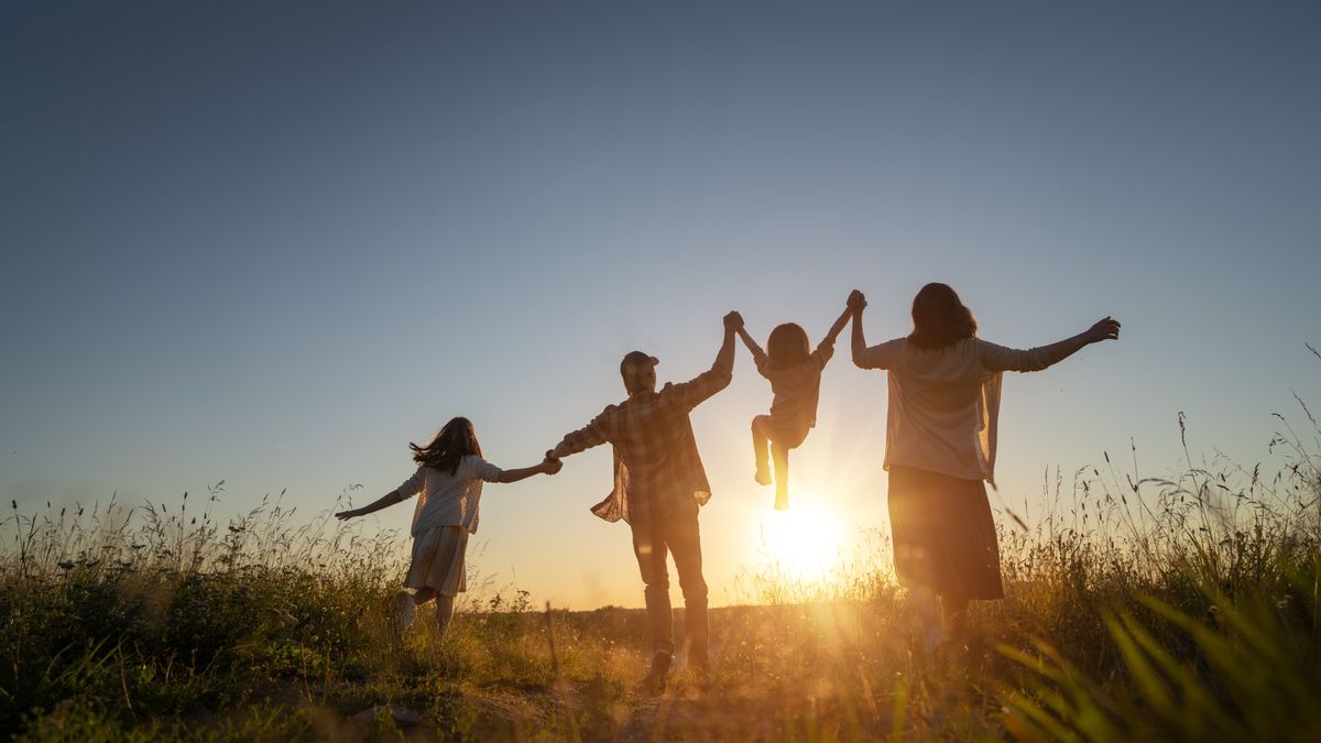 Hankó Balázs: A kormány a magyar családokat támogatja, nem a migrációt