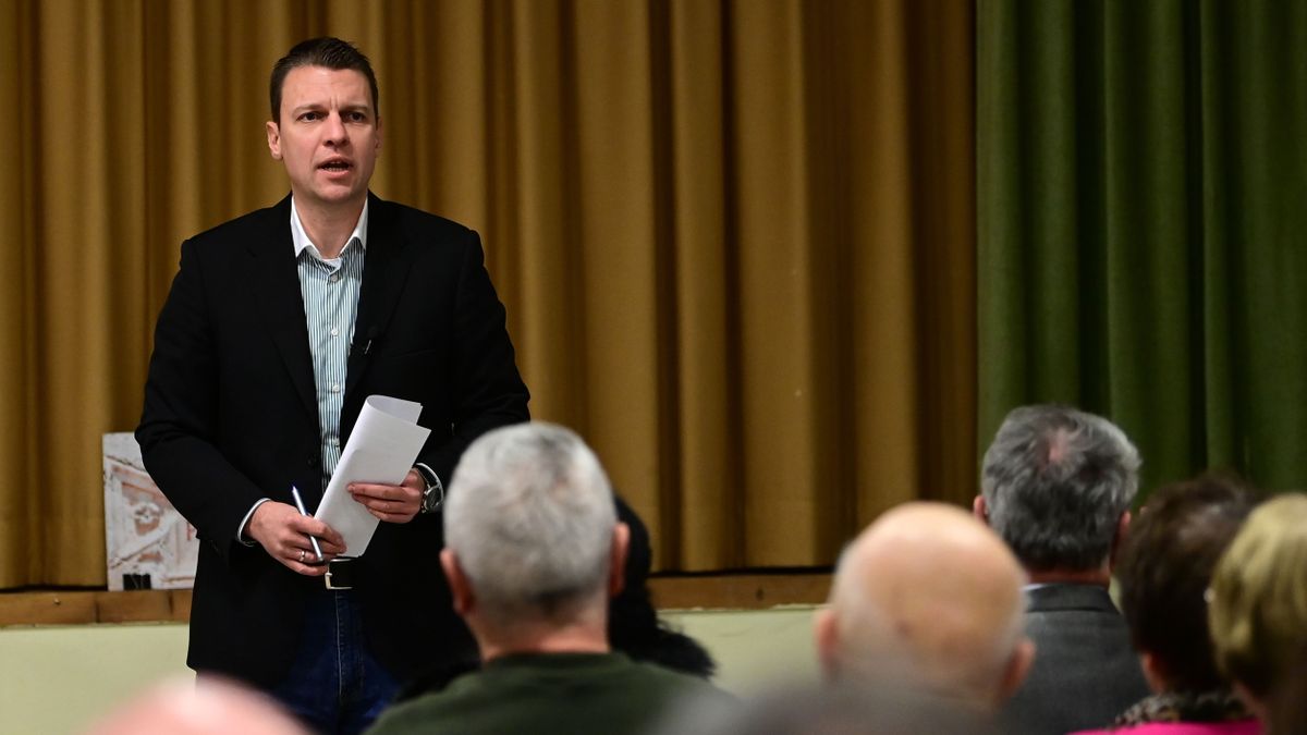 Menczer Tamás: Már annak is örülnek Németországban, ha szilveszterkor nem erőszakolnak százasával nőket