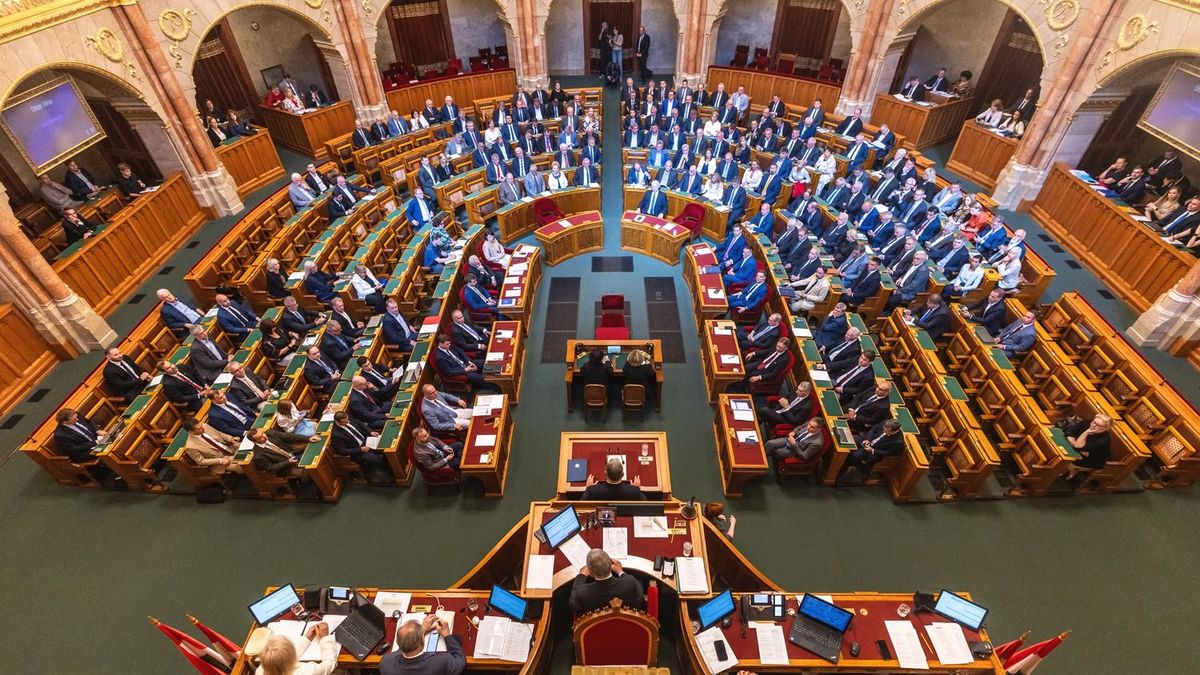 20250922 Budapest
Országgyűlés plenáris ülése
fotó: Polyák Attila (PA)
MW