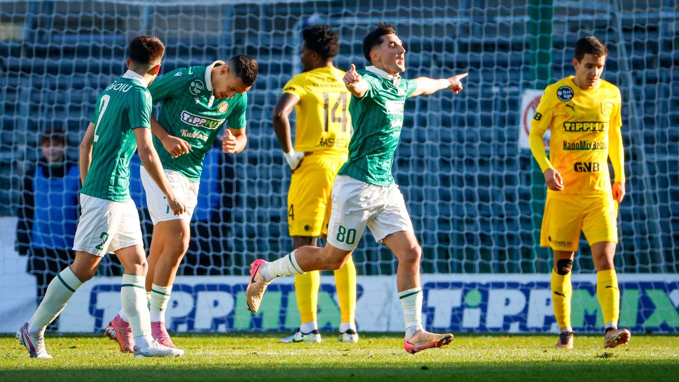 Az ETO csatára, Gavric ünnepli a gólját