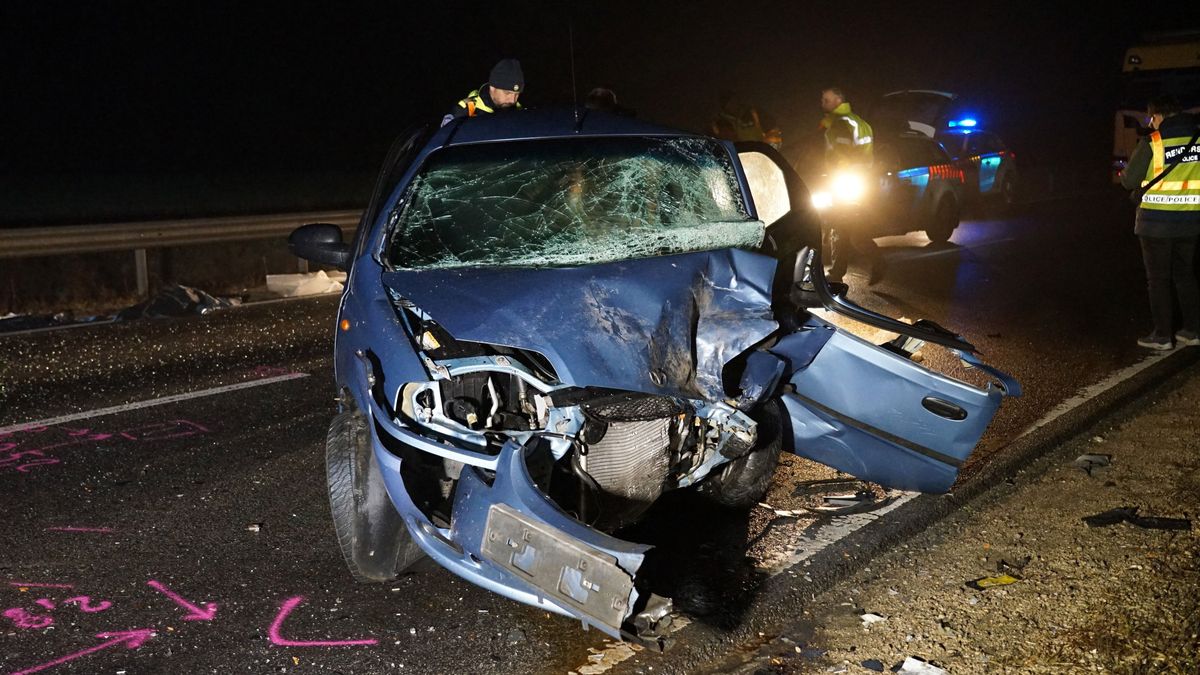 Tömegkarambol történt a 4-esen