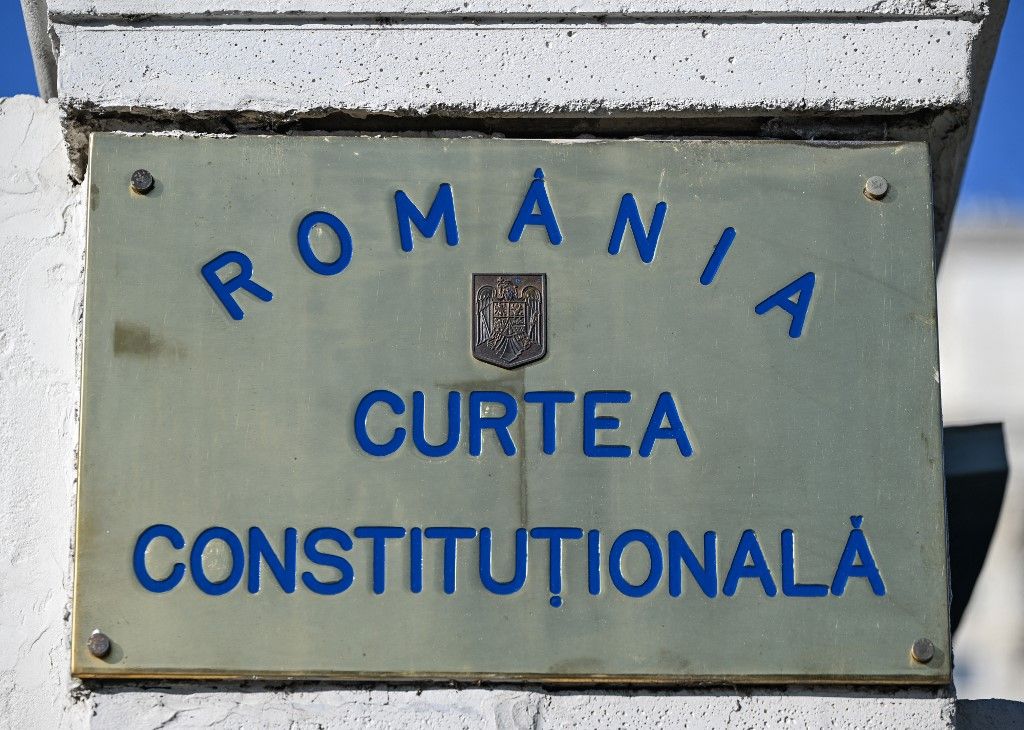 Románia elnöke konzultációval derítené ki, hogy mi folyik a bíróságokon