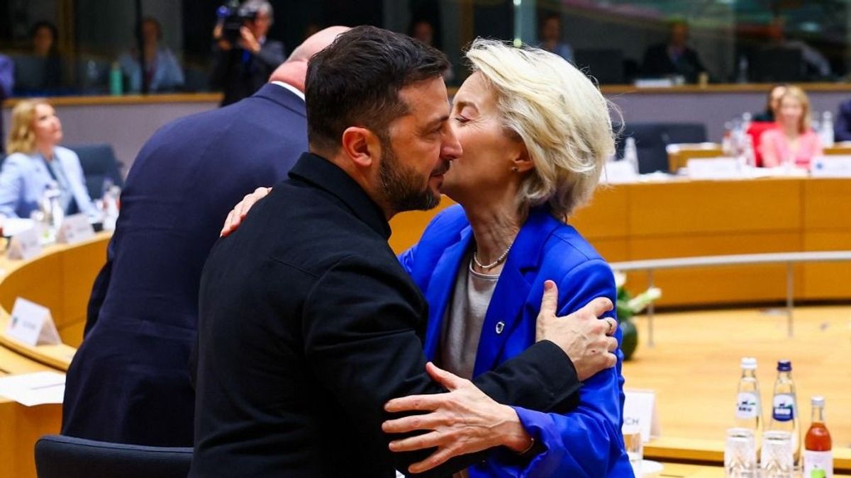 Összegyűlnek a háború támogatói: Ukrajna–EU-csúcs kezdődik Lvivben