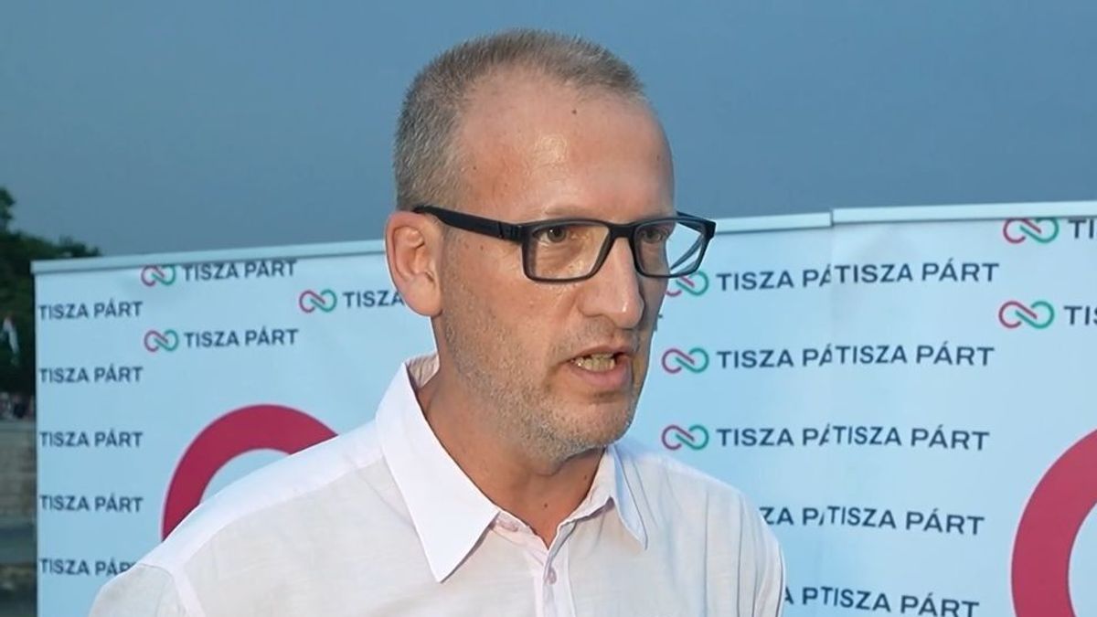 Tarr Zoltán durván beégette magát, le is csapták a magas labdát + fotók