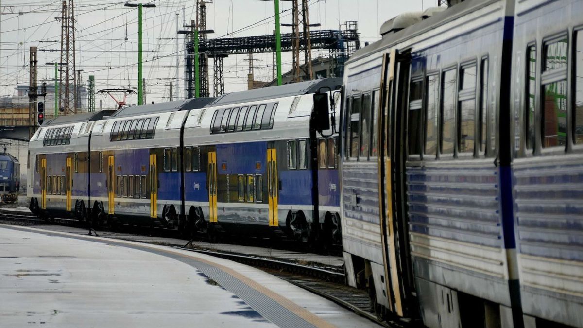 Senkinek nem tűnt fel, hogy elgázolt valakit a Budapestre tartó vonat Kép