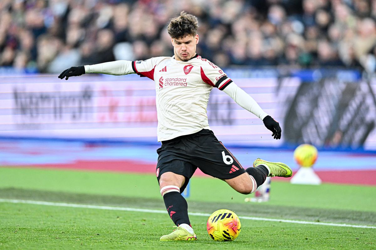 Kerkez Milos szerdán csere volt, hétvégén akár újra kezdő lehet a Liverpoolban