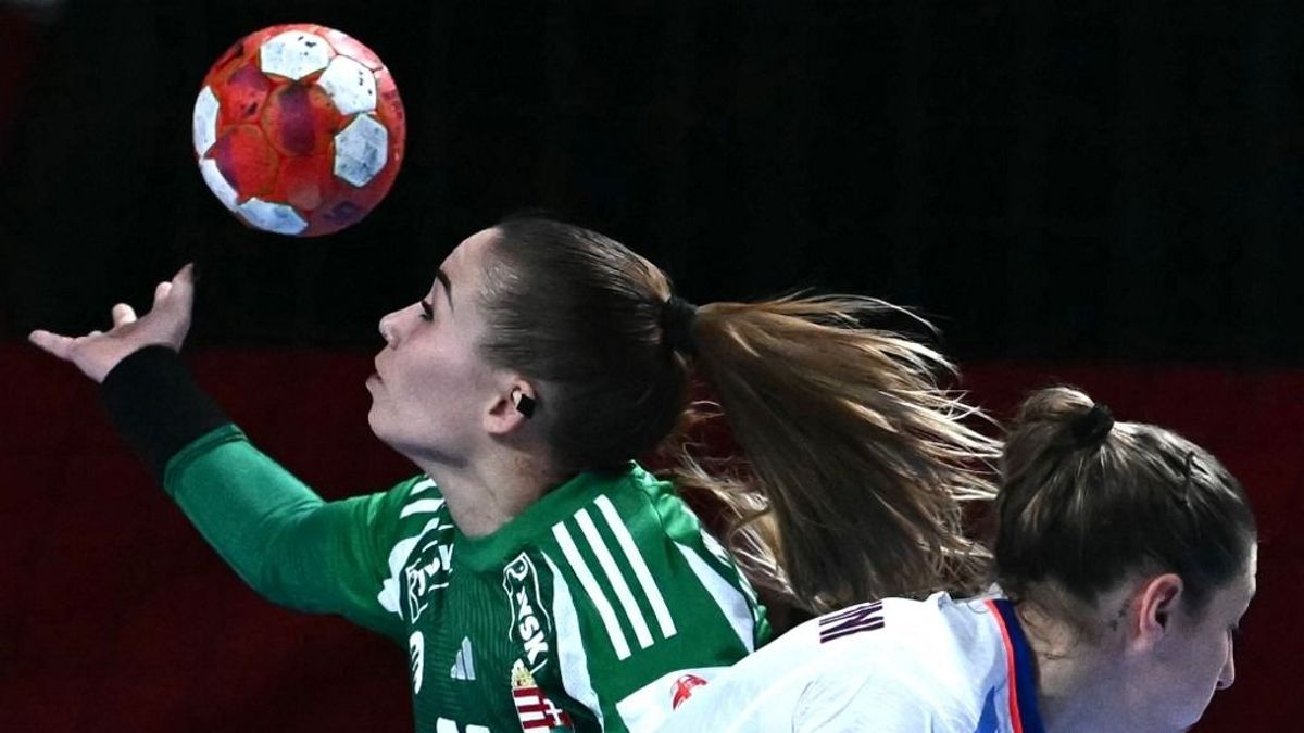 Óriási pofont osztott ki a románoknak a magyar válogatott kézilabdázó