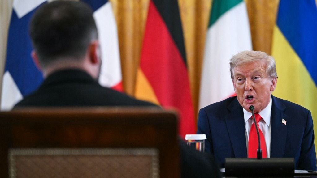 Donald Trump szerint a Fehér Háznak előbb világos „válaszokra” van szüksége Kijevtől