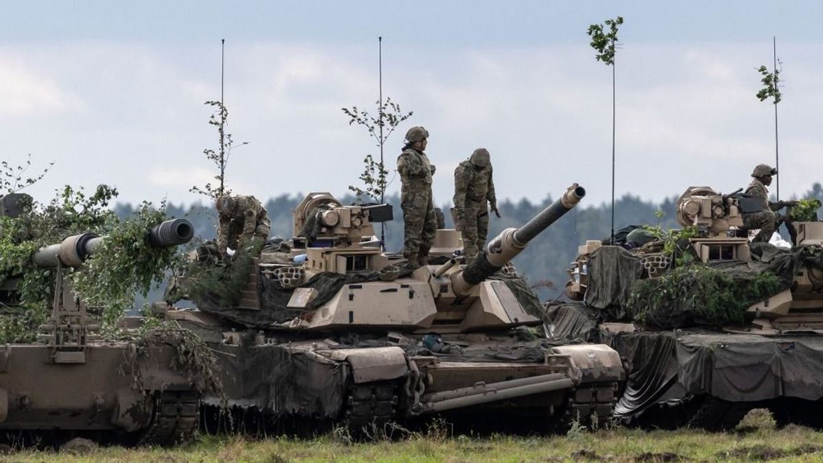 A NATO főtitkár elmondta, mikor számít Oroszország támadására