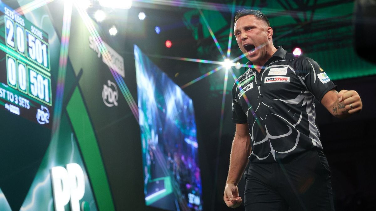 A rovarirtó spray is kevés volt, a világbajnokra csak ráijesztettek a darts-vb-n