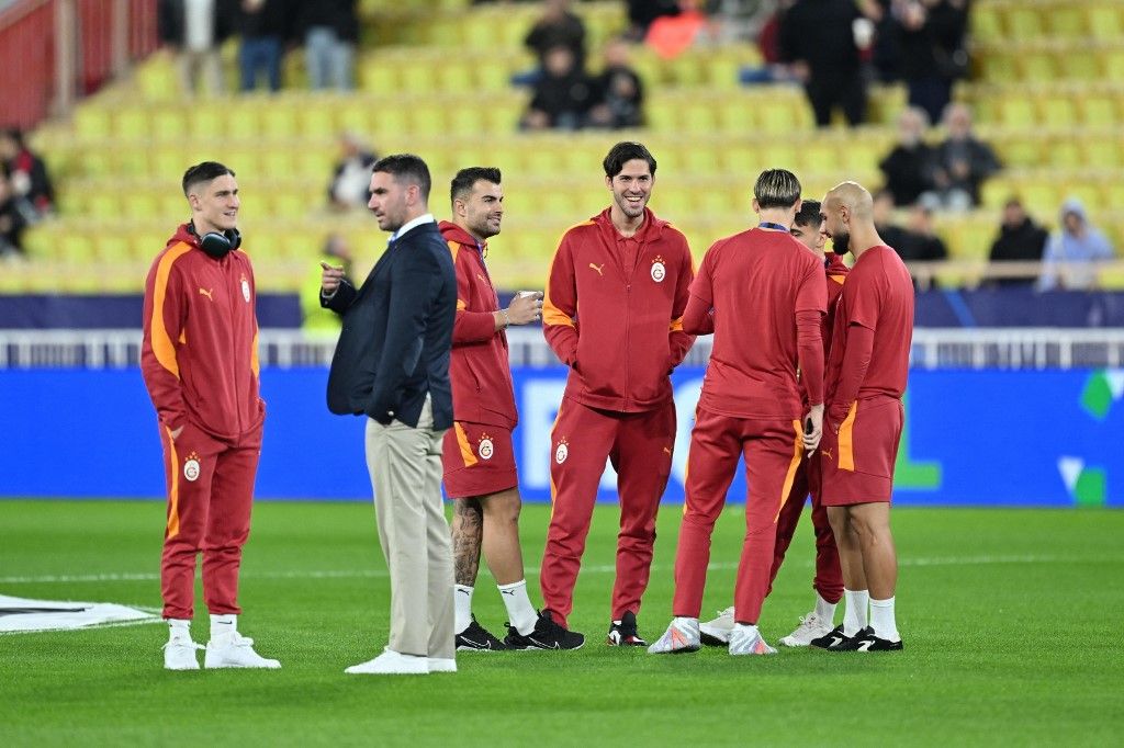 Sallai Roland (a kép bal szélén) és a Galatasaray a Monaco otthonában vendégszerepelt kedd este