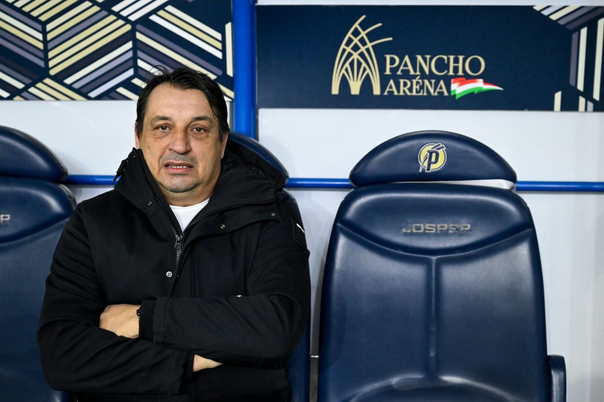 Hornyák Zsolt, a Puskás Akadémia vezetőedzője újra hazai NB I-es meccsen irányíthatta csapatát