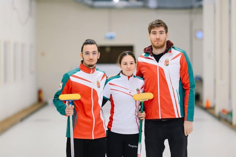 Kárász Raul, Joó Linda és Kiss Zsolt edző közös munkája sem hozta meg a magyar curling első téli olimpiai szereplését