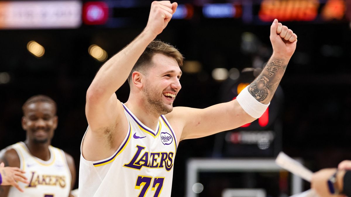 Luka Doncic ajándékokkal lepte meg a Los Angeles Lakers játékosait és stábját. 