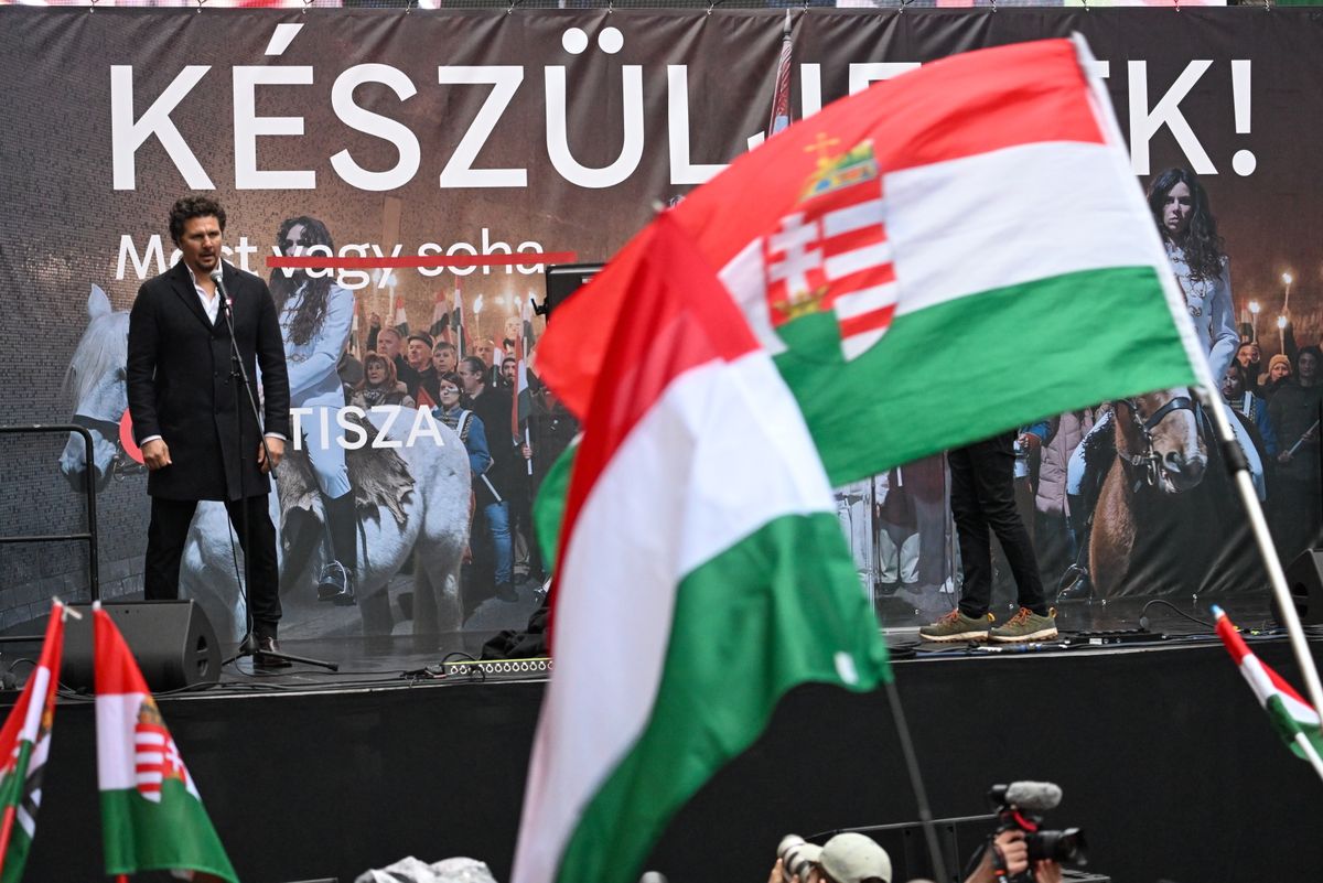 Budapest, 2025. március 15.
Nagy Ervin színművész a Tisza Párt 1848-1849-es forradalom és szabadságharc kitörésének 177. évfordulója alkalmából a budapesti Andrássy úton tartott ünnepségén 2025. március 15-én.
MTI/Illyés Tibor