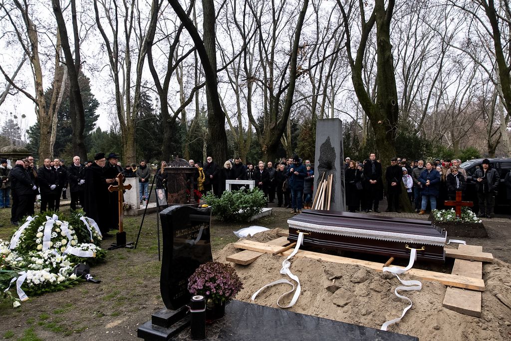 Kálloy Molnár Péter temetése