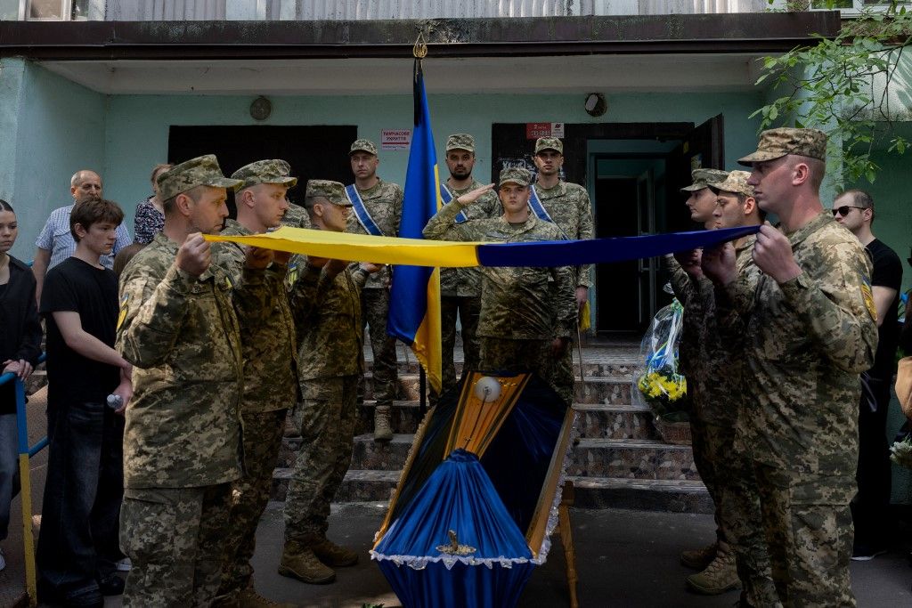 Egy kárpátaljai nő szerint az ukrán TCK tagjai jogtalanul tartották fogva és bántalmazták apját, amibe belehalt.