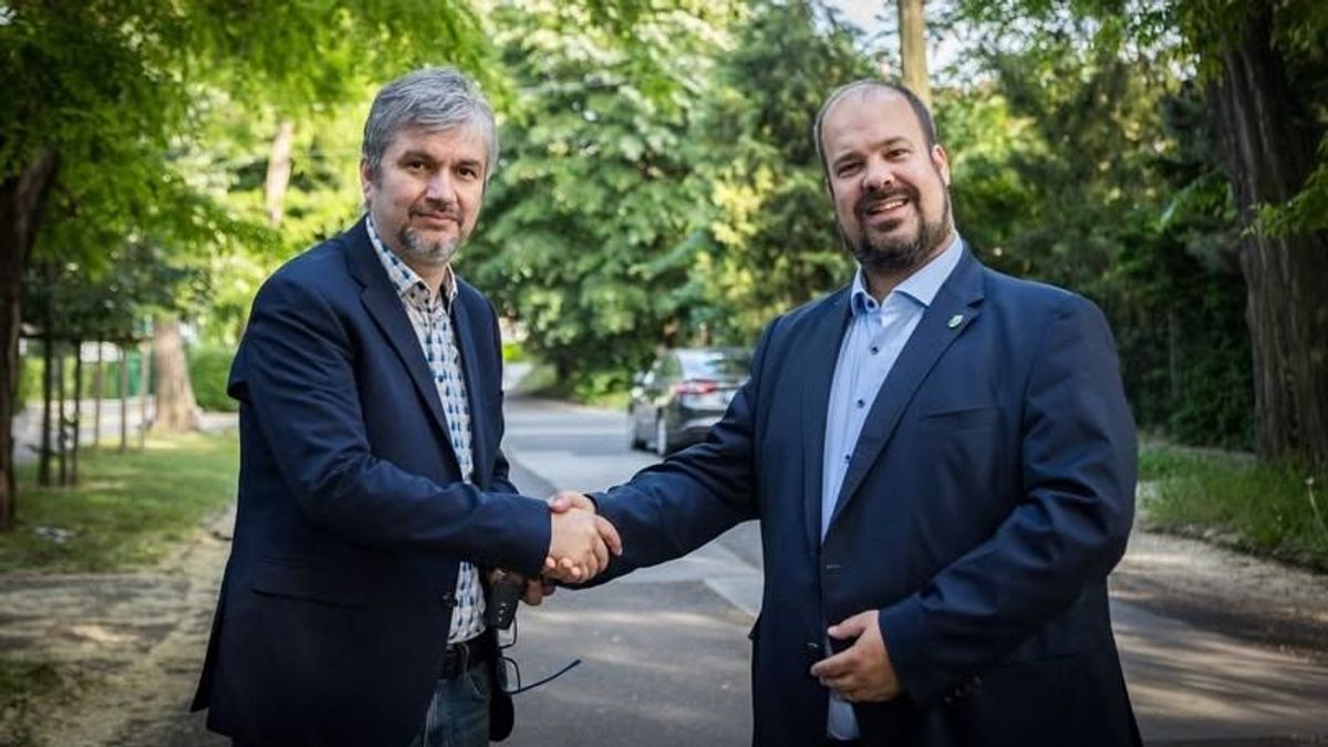 A hatóságokhoz fordulnak Deutsch Tamásék Hadházy korrupciógyanús ügye miatt