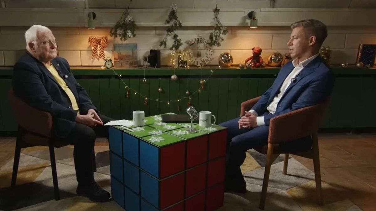 Kéri László és Magyar Péter. Forrás: YouTube

Tisza Párt