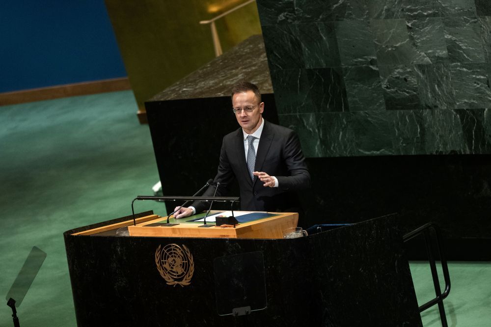 Szijjártó Péter: A sorsdöntő kérdésben rendre téves válaszokat ad Brüsszel