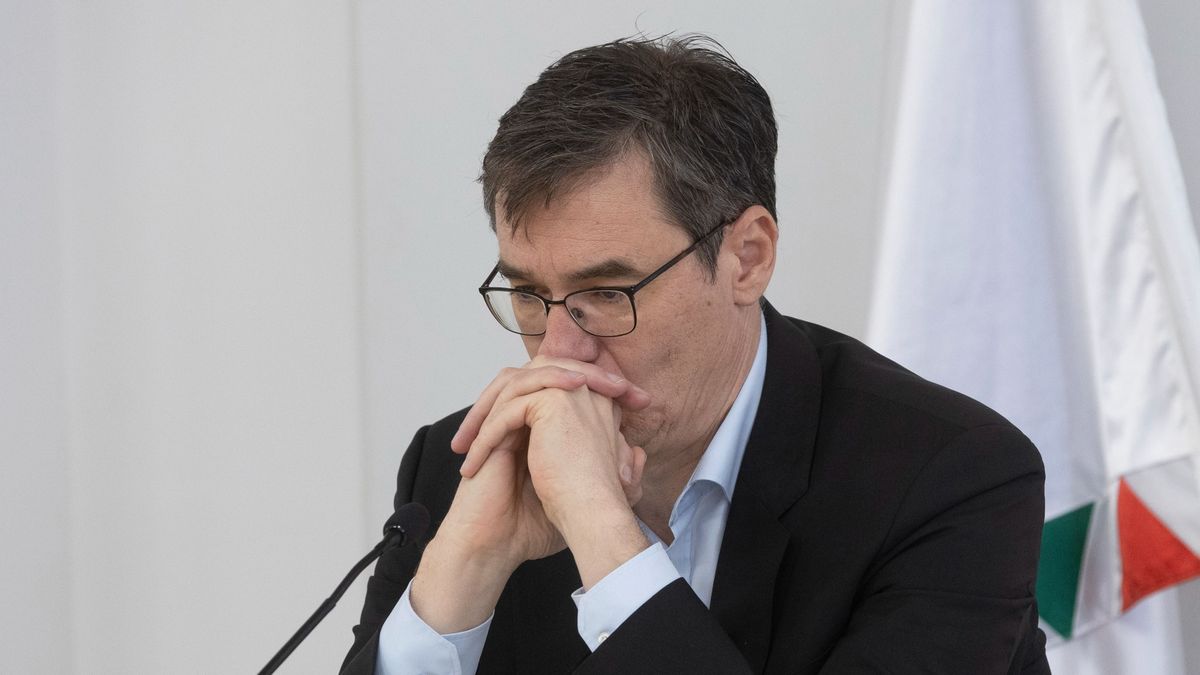 Budapest, 2025. november 6.
Karácsony Gergely főpolgármester a főváros és a budapesti szakszervezettek közti egyeztetésen a Főpolgármesteri Hivatalban 2025. november 6-án.
MTI/Kocsis Zoltán