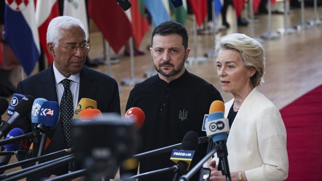 Európa és a világ egyre feszültebb diplomáciai és katonai játszmák közepette készül a következő hónapokra