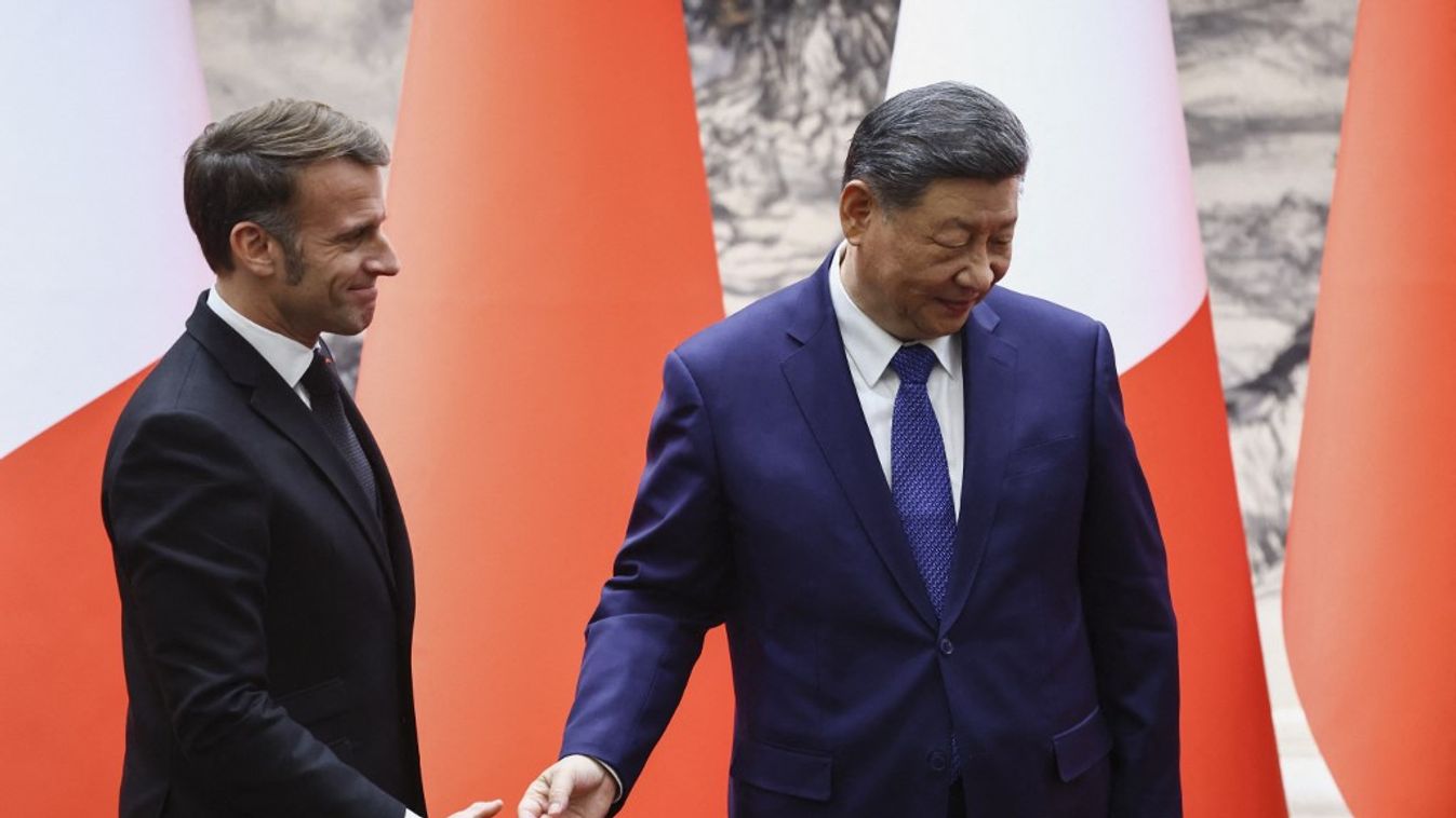 Emmanuel Macron és Hszi Csin-ping (Fotó: AFP)