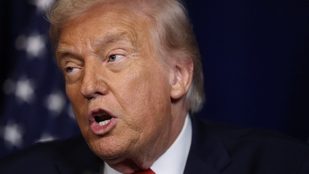 Donald Trump bejelentette, hogy az USA csapást mért egy venezuelai kábítószer-rakodó területre.