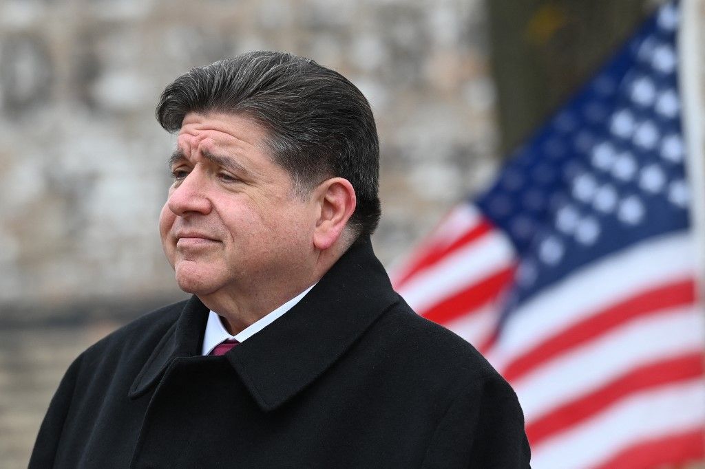 A pápa csalódott JB Pritzker illinois-i kormányzóban