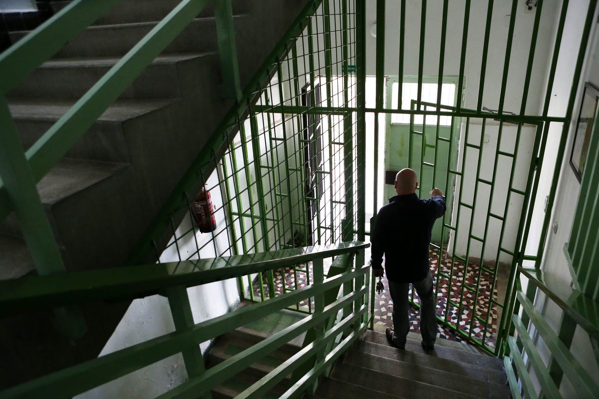 Szőlő utcában fogvatartott fiatalok