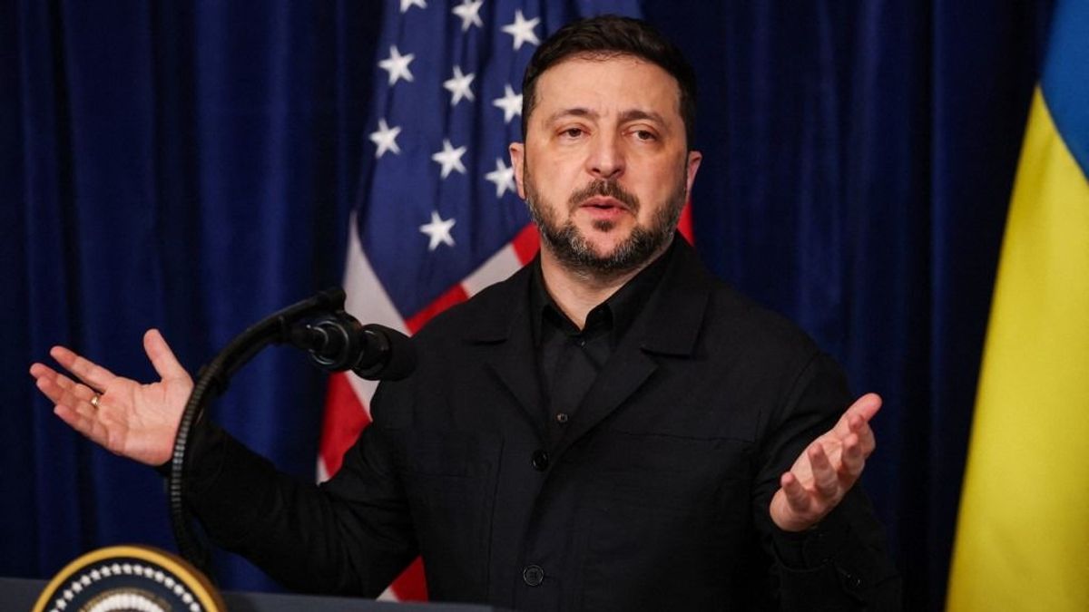 Volodimir Zelenszkij: Hiszünk a békében!