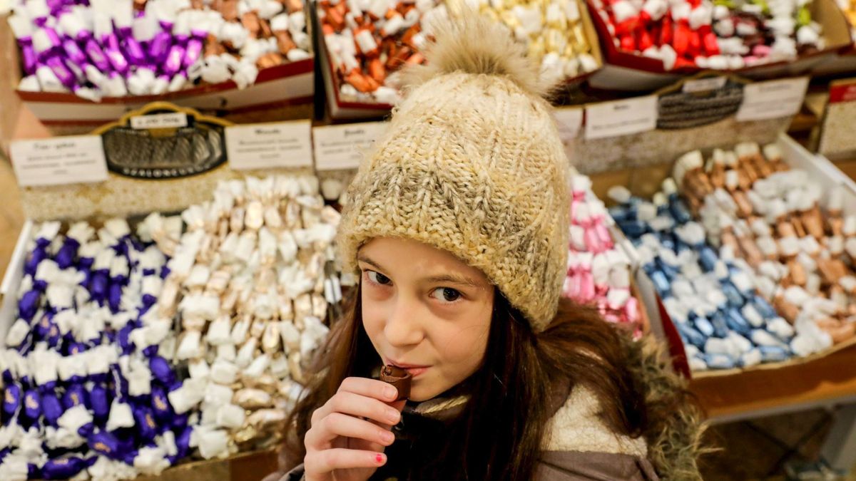 Karácsony íze aranyárban – milliárdos üzlet a szaloncukor Magyarországon