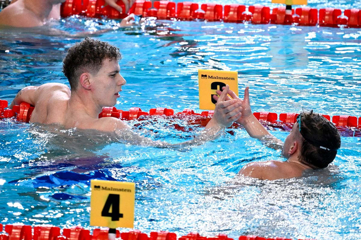 Sárkány Zalán (b) és Betlehem Dávid a lublini rövid pályás úszó Eb-n 1500 méteren együtt versenyzett, 800-on már nem