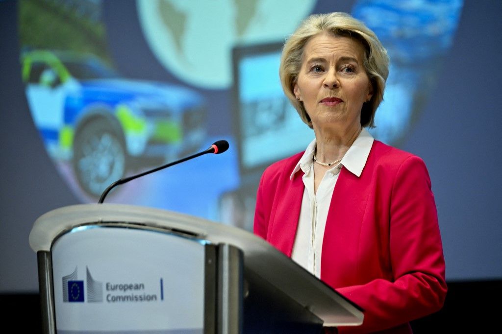 Brüsszel mindent megtesz a háború folytatásáért (Fotó: AFP)