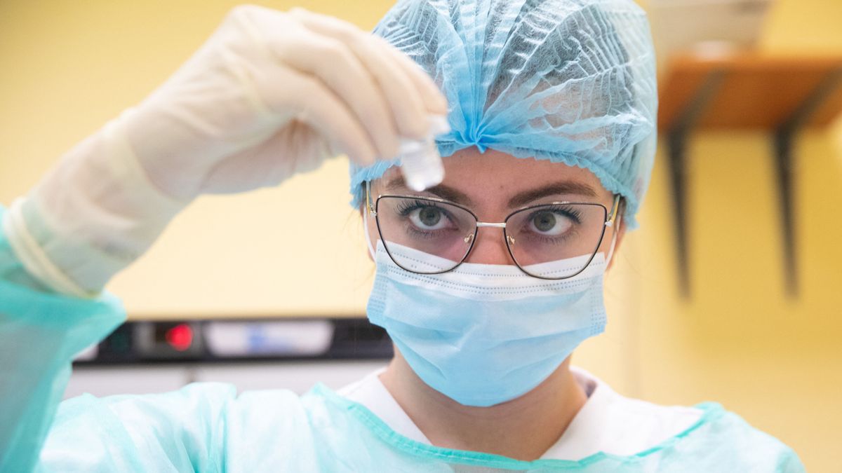 Új mutáns influenza terjed idehaza, ha ilyen tüneteket észlel magán, kezdhet gyanakodni