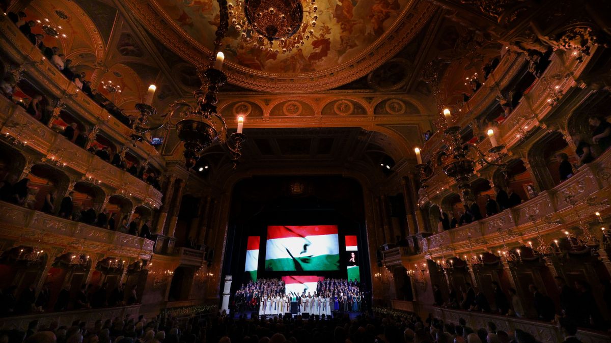 Úgy „Lakitelek táján”