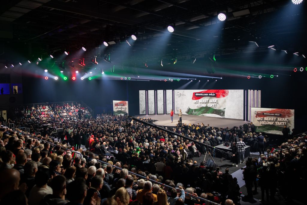 Kecskemét DPK gyűlés
Fidesz kampány