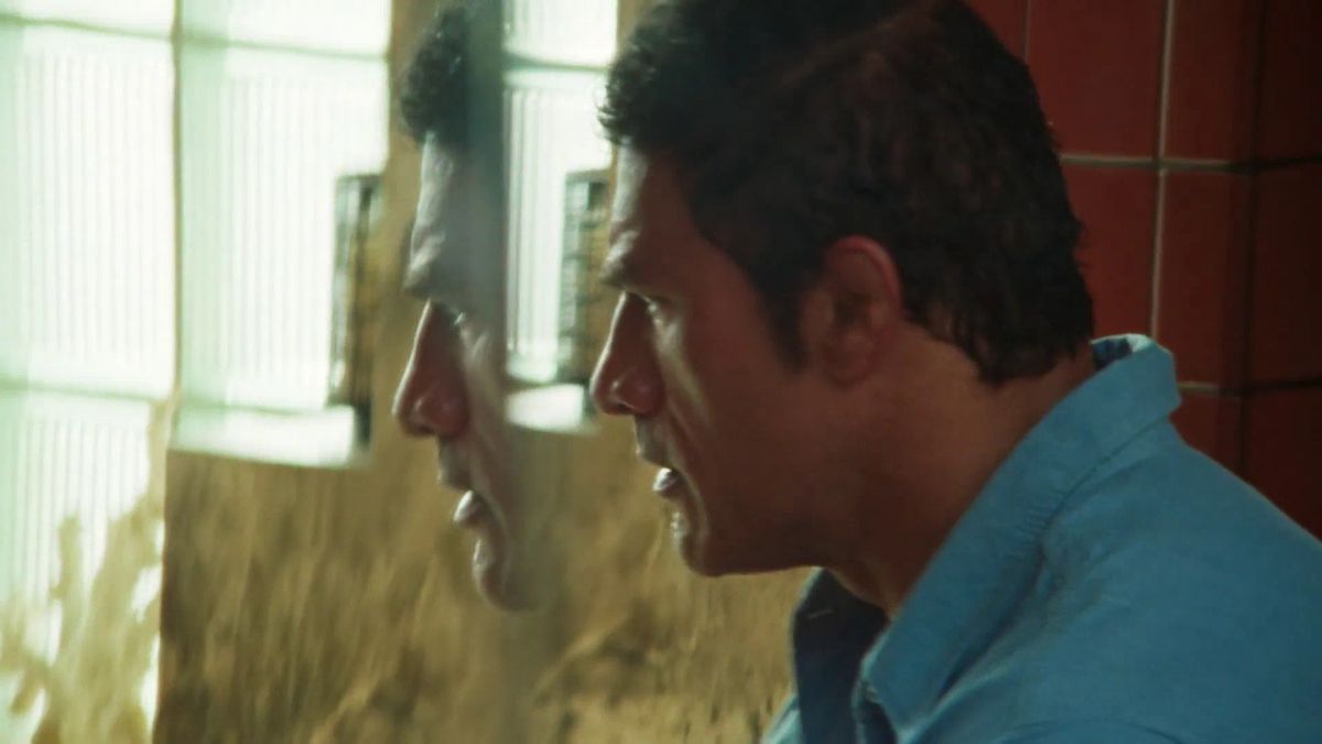 Dwayne Johnson feladta a küzdelmet, miután barátnője öngyilkosságot kísérelt meg