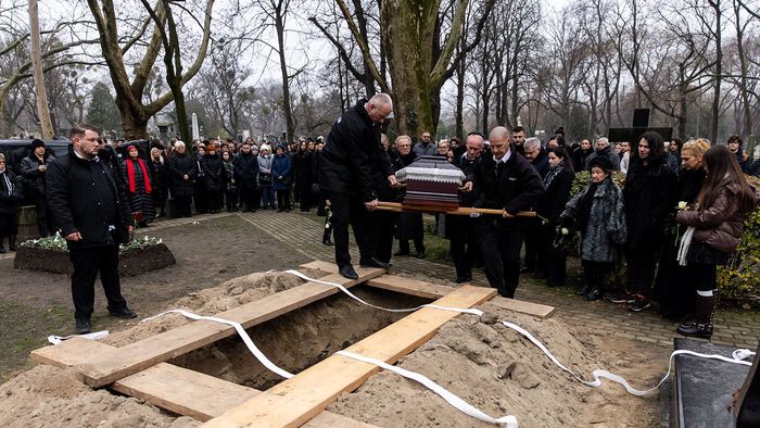 Kálloy Molnár Péter temetése