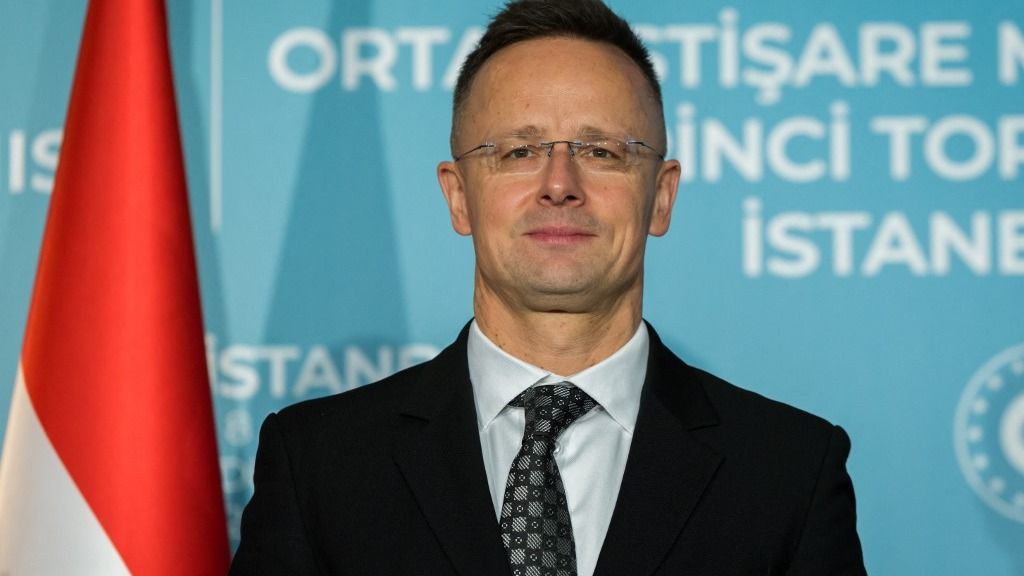 Szijjártó Péter új videójában arról beszélt, hogy intenzív amerikai tárgyalások várnak rájuk