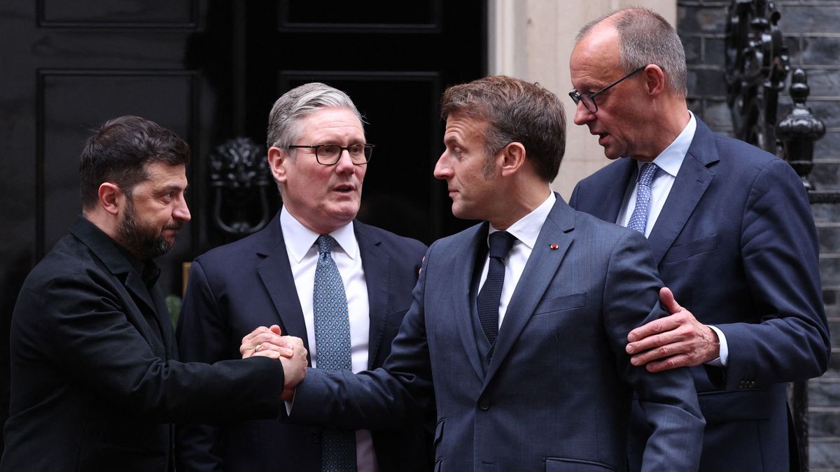 Robert C. Castel: Miért akar háborút Európa?
