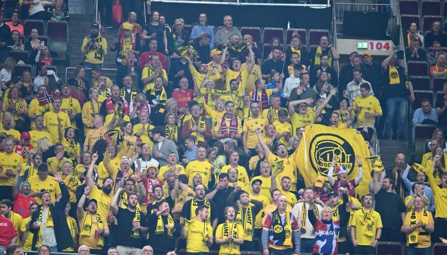 Norvég futballszurkolók a kézilabda-vb-n