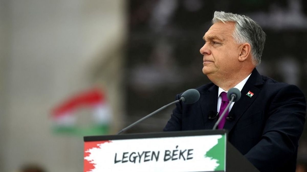 Kicsúszik a talaj Magyar Péter lába alól, Orbán Viktor győzelméről ír az amerikai sajtó