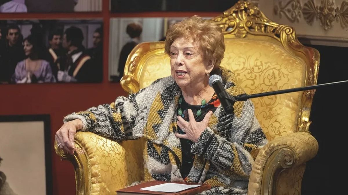 Életműdíjat kapott Pásztor Erzsi színművész