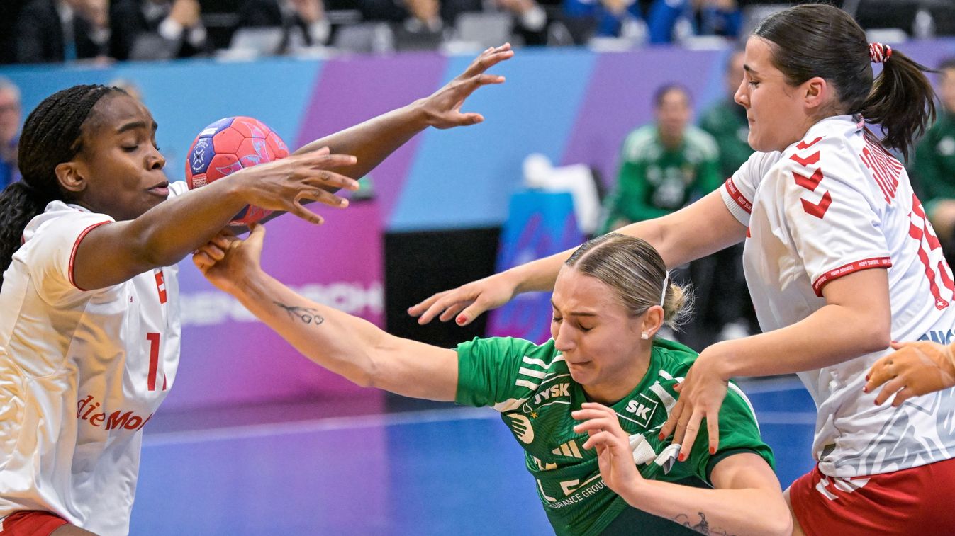 Simon Petra
's-Hertogenbosch, 2025. december 1.
Simon Petra (k), valamint a svájci Clairebel Coker (b) és Norma Goldmann (j) a német-holland közös rendezésű női kézilabda-világbajnokság B csoportjának 3. fordulójában játszott Magyarország-Svájc mérkőzésen