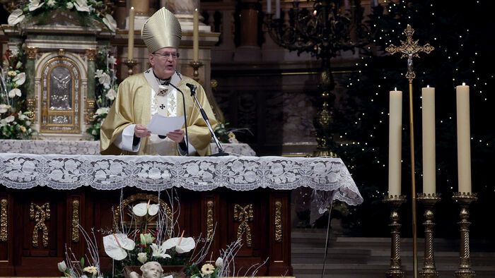 Erdő Péter karácsonyi éjféli szentmisét celebrált a Szent István-bazilikában