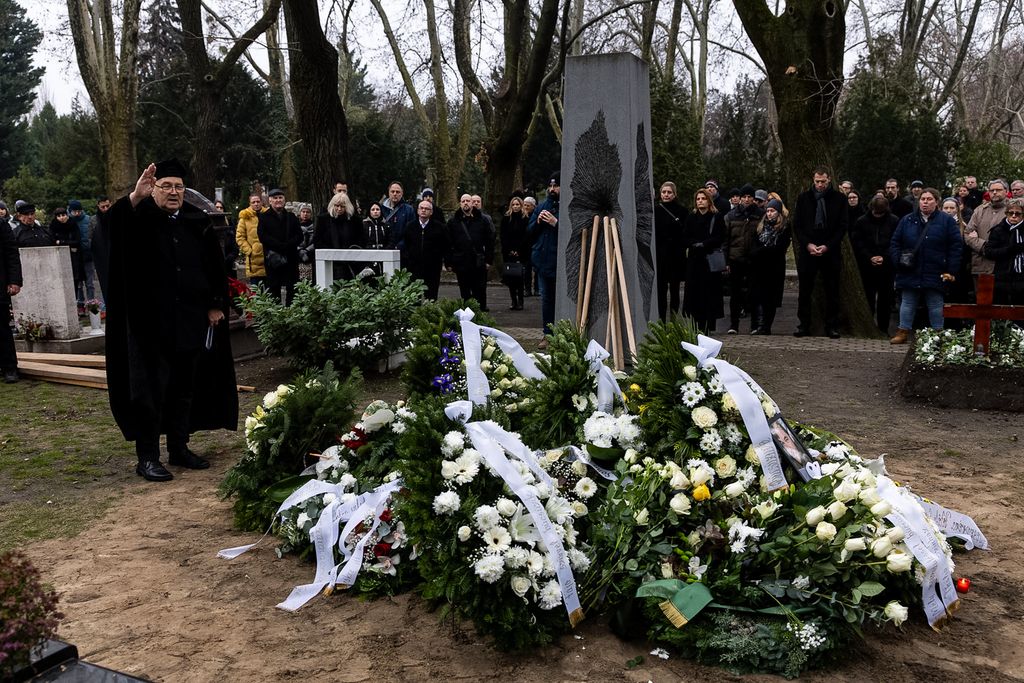 Kálloy Molnár Péter temetése