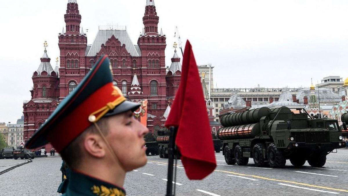 Brüsszel újabb elképesztő ötlettel állt elő: orosz SZ–400-asokat vásárolna Ankarától Ukrajna számára